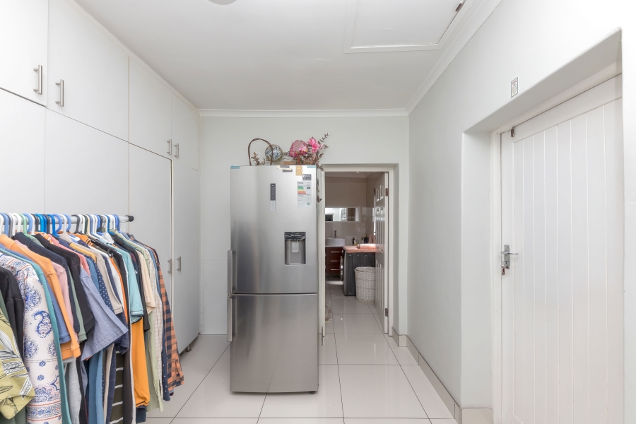 1 Bedroom Property for Sale in Salt River Western Cape